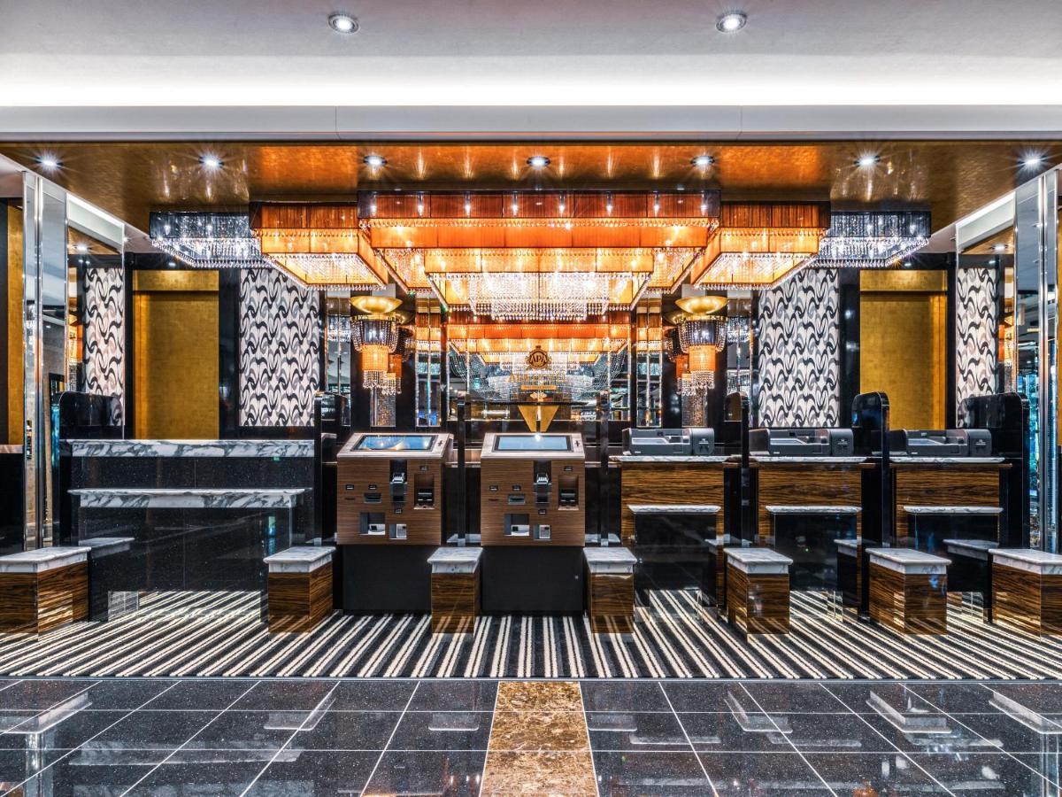Apa Hotel Shin Osaka Ekimae Экстерьер фото